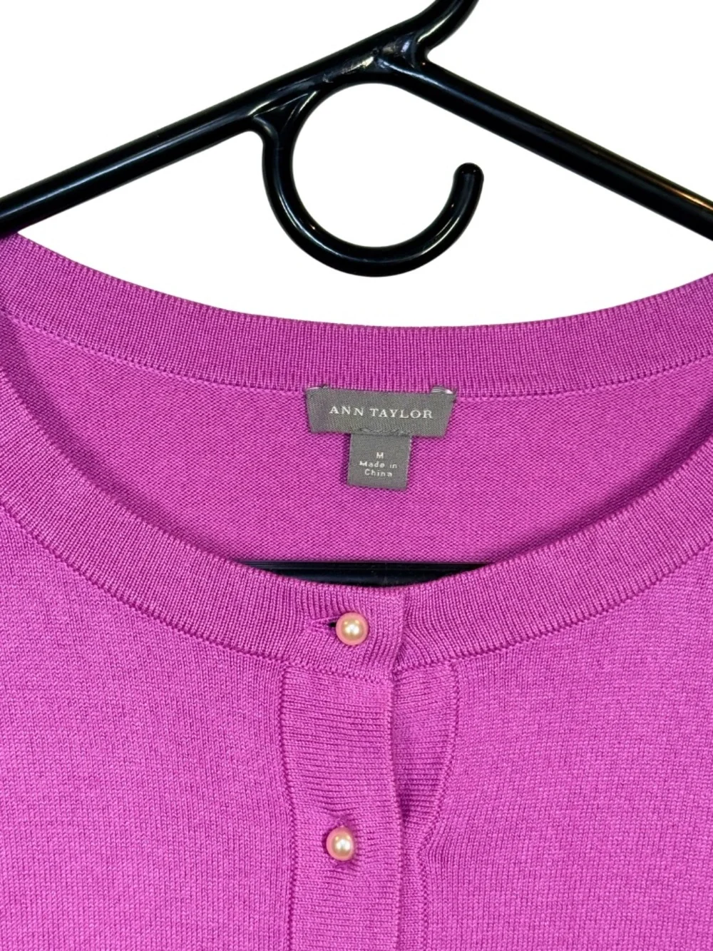 Ann Taylor Women's M Magenta Pearl Button Cardigan Silk Cashmere Blend